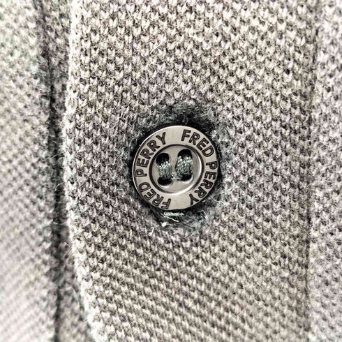 フレッドペリー FRED PERRY 英国製 同色 ロゴ 刺繍 鹿の子 ポロシャツ メンズ UK:40