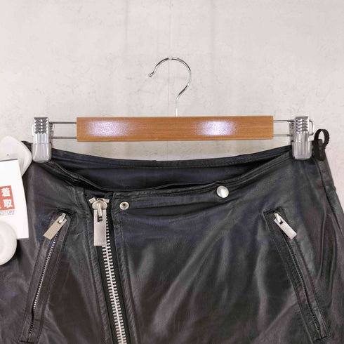 サカイ Sacai 22SS cow leather double-zip riders skirt カウレザーダブルジップライダースミニスカート レディース 2