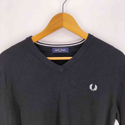 フレッドペリー FRED PERRY Classic V-Neck Sweater Jumper ニット メンズ import:M