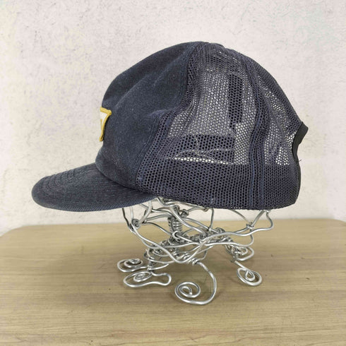 UNEPLOYED トラッカーキャップ メンズ