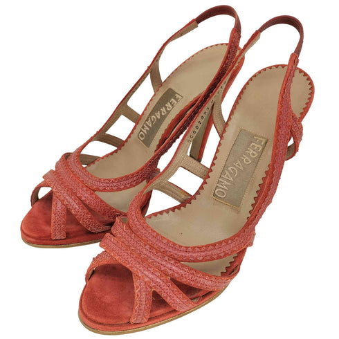 サルヴァトーレフェラガモ Salvatore Ferragamo イタリア製 スエード ヒール パンプス レディース
