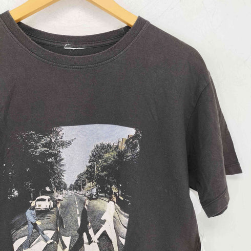 バンド プリント S/S Tシャツ メンズ