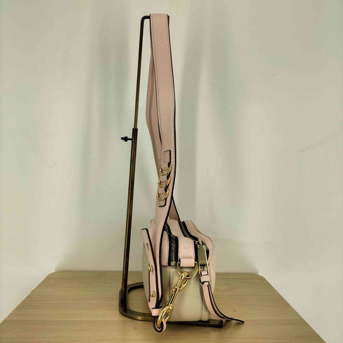 マークジェイコブス MARC JACOBS THE SOFTSHOT ザ ソフトショット カウレザー ショルダーバック レディース