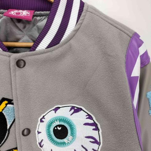 ミシカ MISHKA TROUBLEMAKER VARSITY JACKET ワッペン 暮らし 死んだ 裏地キルティング 中綿 スタジャン メンズ JPN:XL