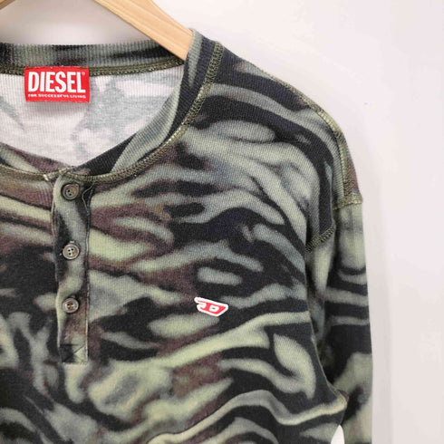 ディーゼル DIESEL T-SER Dロゴ ワッペン ゼブラモチーフ ヘンリーネック 長袖カットソー メンズ import:S