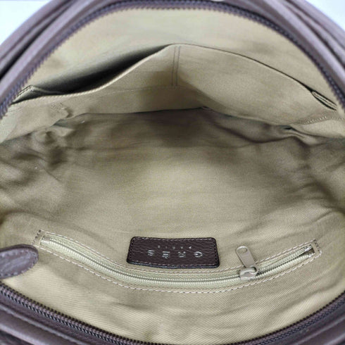 GRES PARIS シボ レザーショルダーバッグ ハーフムーン メンズ