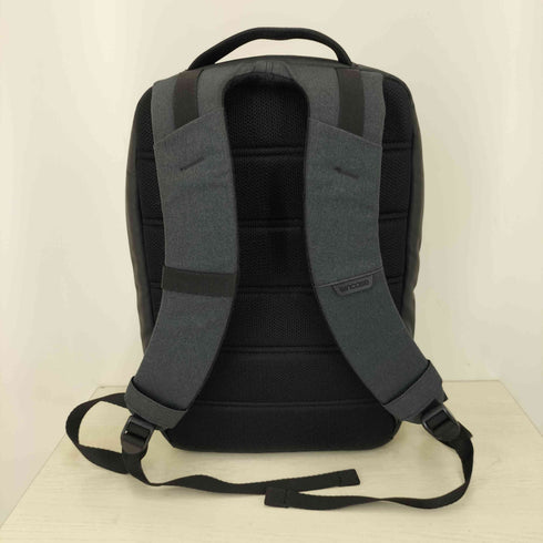 インケース incase Ligt Pack メンズ