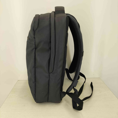 インケース incase Ligt Pack メンズ