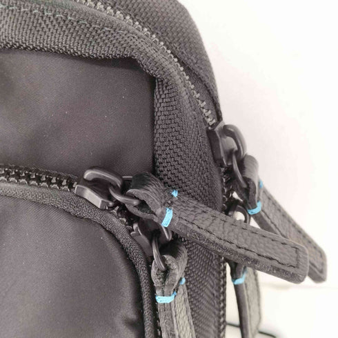 ランバンオンブルー LANVIN en Bleu レザーナイロン切替 ボディバッグ メンズ