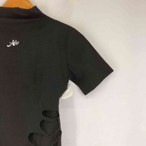 カットアウトデザイン 半袖 Tシャツ レディース