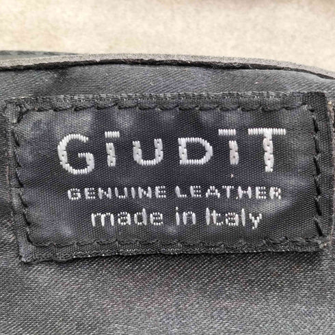GIUDIT イタリア製 パイソン柄 スエード 本革 ターンロック スタッズ ハンドバック トートバック レディース