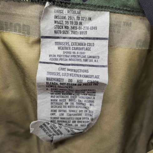 ユーエスアーミー U.S. ARMY FEDERAL PRISON INDUSTRIES 製 TROUSERS EXTENDED COLD WEATHER ウッドランド ゴアテックス オーバーパンツ メンズ LARGE-REGULAR