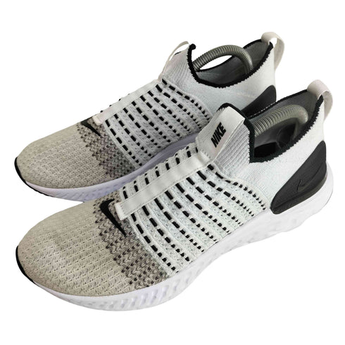 ナイキ NIKE React Phantom Run Flyknit 2 リアクト ファントム ラン フライニット2 ランニングシューズ スニーカー メンズ JPN:26.5