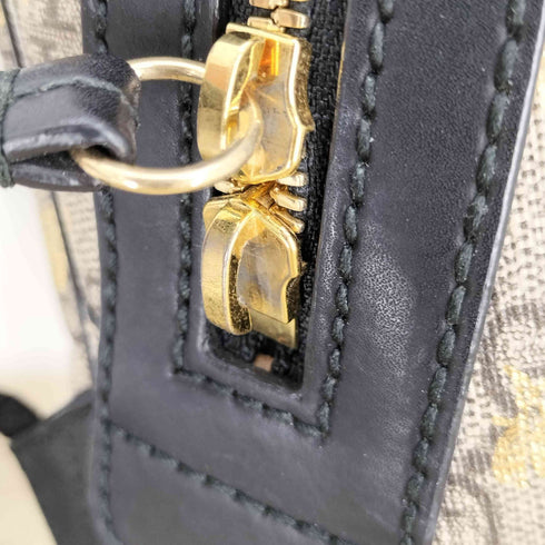 グッチ GUCCI GGスプリーム キャンバス ビーバックパック レディース
