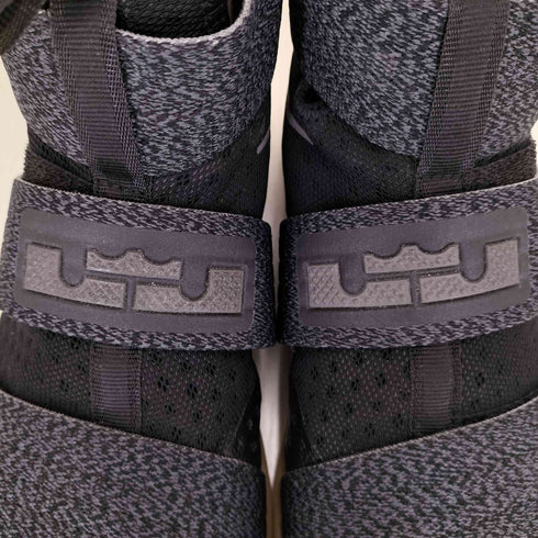 ナイキ NIKE LEBRON SOLDIER 10 SFG メンズ JPN:27