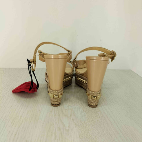 クリスチャンルブタン CHRISTIAN LOUBOUTIN ピラミッドスタッズ エナメル ウェッジソール サンダル レディース EUR:39