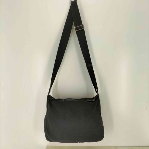 プラダ PRADA 三角 プレート ロゴ ナイロン ショルダーバッグ レディース