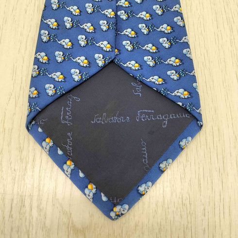 サルヴァトーレフェラガモ Salvatore Ferragamo ゾウ柄 シルクネクタイ メンズ