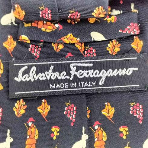 サルヴァトーレフェラガモ Salvatore Ferragamo 総柄 シルクネクタイ メンズ