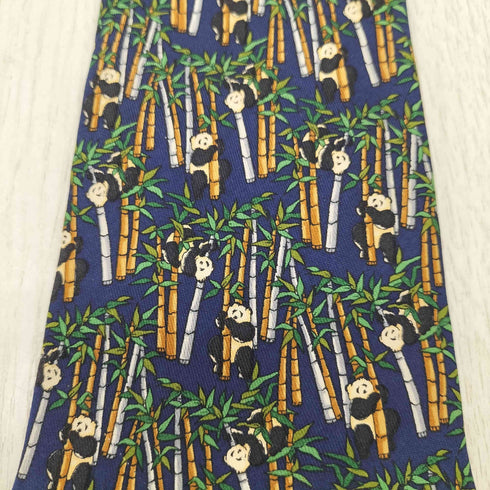 サルヴァトーレフェラガモ Salvatore Ferragamo パンダ柄 シルクネクタイ メンズ