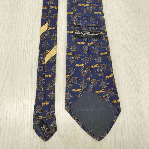 サルヴァトーレフェラガモ Salvatore Ferragamo 総柄 シルクネクタイ メンズ