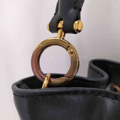 チャールズアンドキース CHARLES&KEITH ボアズ ドローストリングトップハンドルバッグ レディース