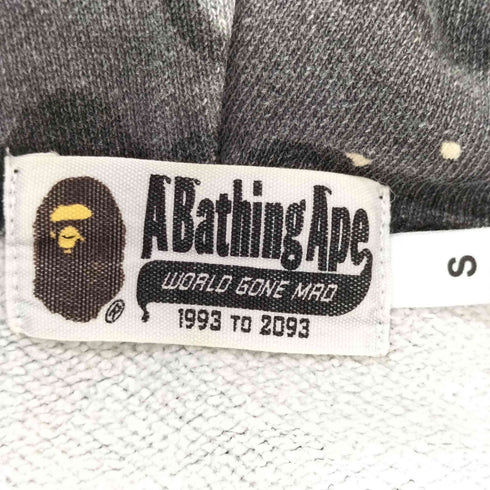 アベイシングエイプ A BATHING APE 宇宙 スペースカモ シャークパーカー メンズ JPN:S