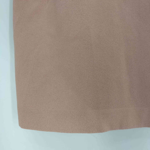 フォクシーニューヨーク FOXEY NEW YORK ロゴプレート ナイロン混 ポリエステル S/S ニット Tシャツ レディース JPN:38