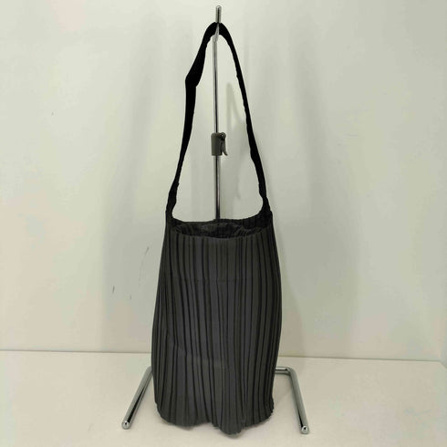 プリーツプリーズイッセイミヤケ PLEATS PLEASE ISSEY MIYAKE 26AW PLEATS SWAN BAG プリーツ スワン バッグ レディース