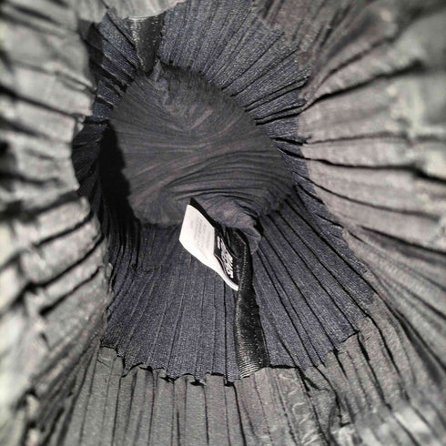 プリーツプリーズイッセイミヤケ PLEATS PLEASE ISSEY MIYAKE 26AW PLEATS SWAN BAG プリーツ スワン バッグ レディース