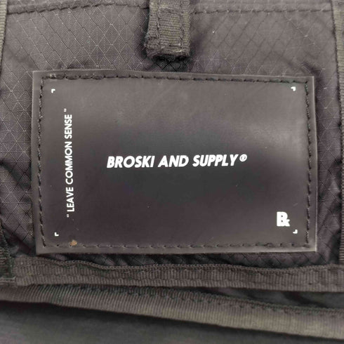 BROSKI AND SUPPLY レザー ボディバッグ メンズ