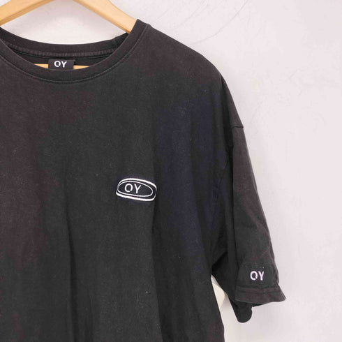 オーワイ OY ワッペン付きクルーネックTシャツ メンズ