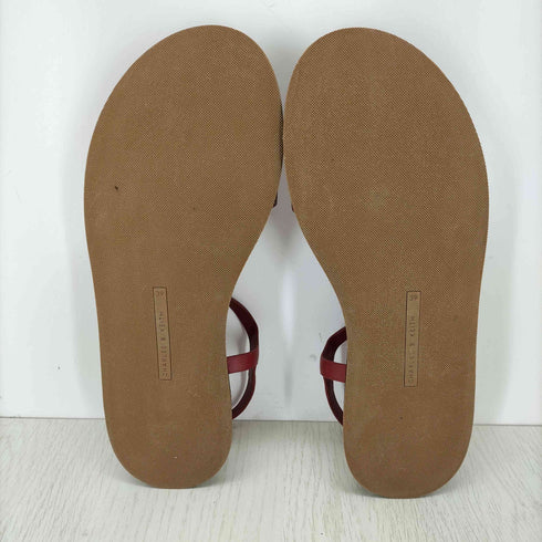 チャールズアンドキース CHARLES&KEITH ホースビット チャームサンダル レディース 39