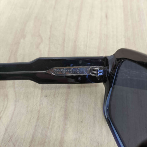 ロゴデザイン スクエア型 サングラス メンズ