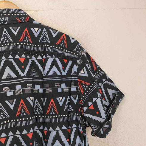 ホリスター Hollister 総柄ボタンダウンショートスリーブシャツ メンズ JPN:M