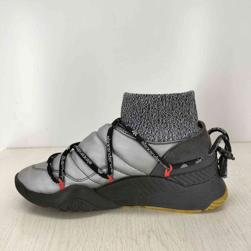アディダス adidas AW PUFF TRAINER AW パフ トレーナー ローカット スニーカー レディース 22.5