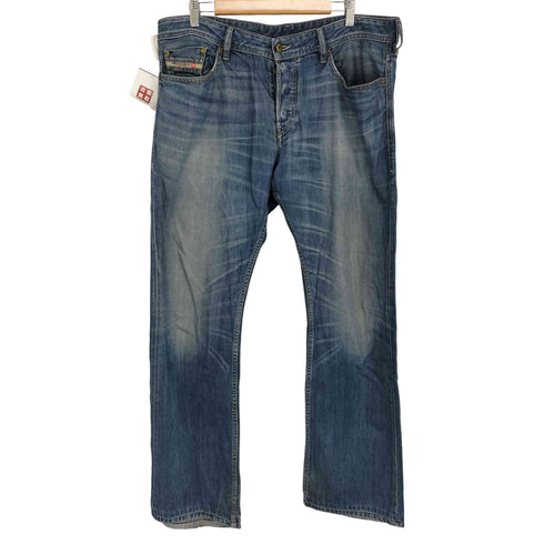 ディーゼル DIESEL NEW FANKER REGULAR SLIM BOOTCUT ブーツカット デニムパンツ メンズ 36X32