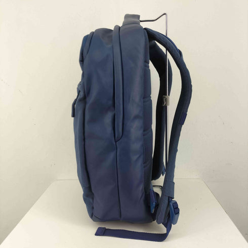 インケース incase City Compact Backpack シティ コンパクト バックパック メンズ