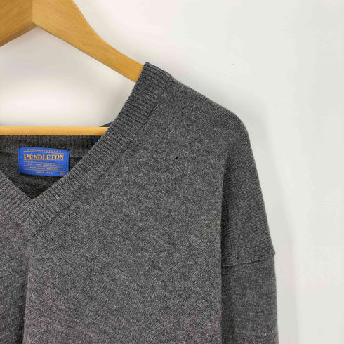 ペンドルトン PENDLETON LAMBSWOOL 100% Vネック ニットセーター メンズ M