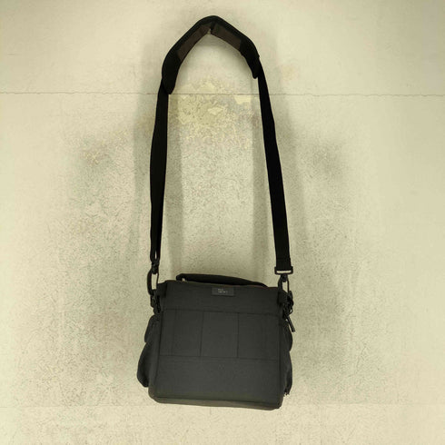 Nova 140AW 2 ショルダーバッグ メンズ