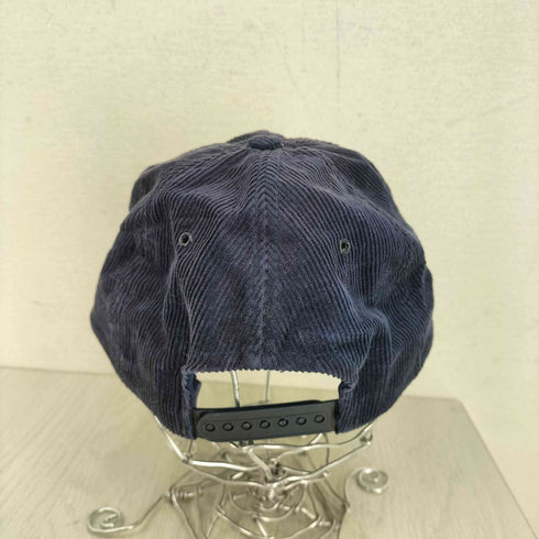 MAGNA マグナ フロントロゴ刺繍 コーデュロイキャップ メンズ