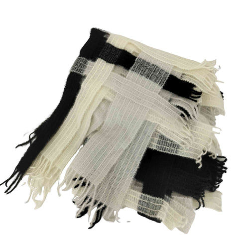 イッセイミヤケ ISSEY MIYAKE fringed hem scarf レディース
