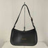 チャールズアンドキース CHARLES&KEITH CESIA メタリックアクセントショルダーバッグ レディース