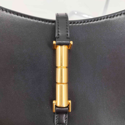 チャールズアンドキース CHARLES&KEITH CESIA メタリックアクセントショルダーバッグ レディース