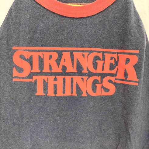 海外ドラマロゴプリント ラグラン 半袖Tシャツ メンズ M