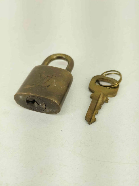 ルイヴィトン LOUIS VUITTON パドロック カデナ 南京錠 304 padlock cadenas レディース