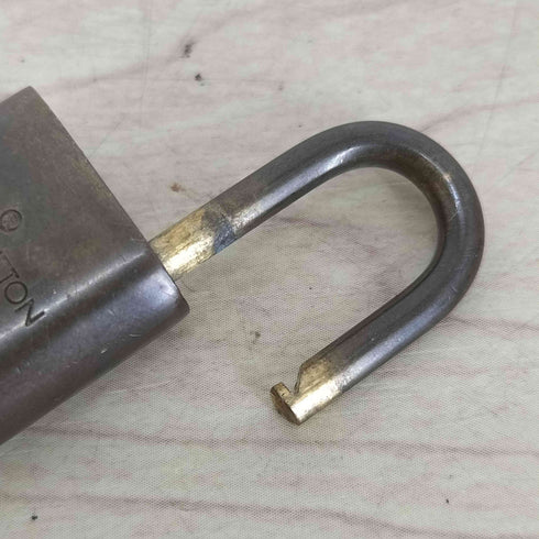ルイヴィトン LOUIS VUITTON パドロック カデナ 南京錠 313 padlock cadenas レディース