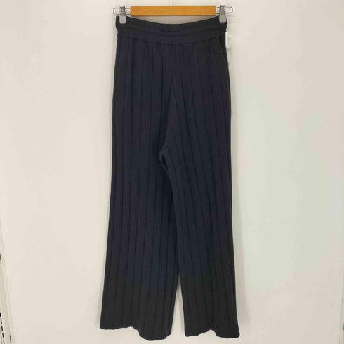 サクラ SACRA スーパーファイン ラムウールトップ ニットパンツ レディース 38