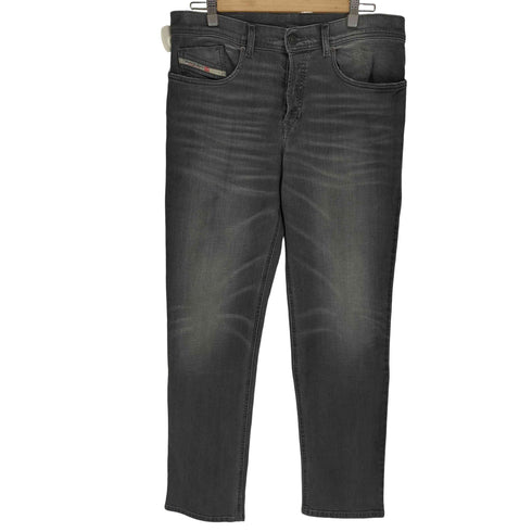 ディーゼル DIESEL Regular Jeans Regular Waist 2023 D-Finitive レギュラー ジーンズ レギュラー ウエスト 2023 ディフィニティブ デニムパンツ メンズ W30 L30