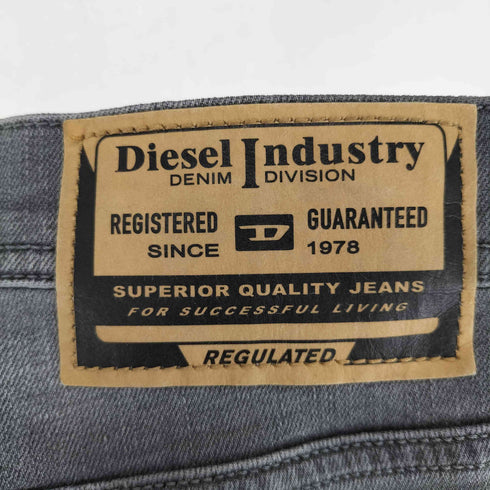 ディーゼル DIESEL Regular Jeans Regular Waist 2023 D-Finitive レギュラー ジーンズ レギュラー ウエスト 2023 ディフィニティブ デニムパンツ メンズ W30 L30